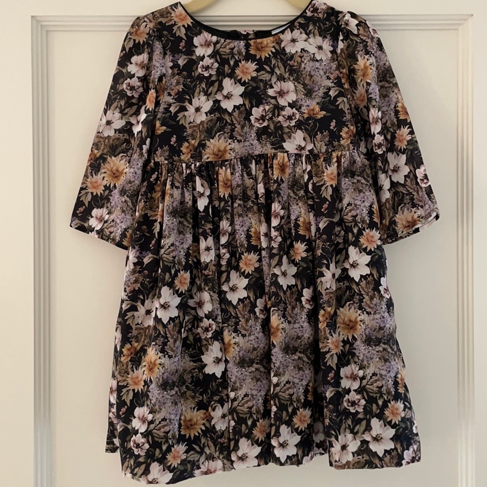 Floral Print Dress with Back Zip